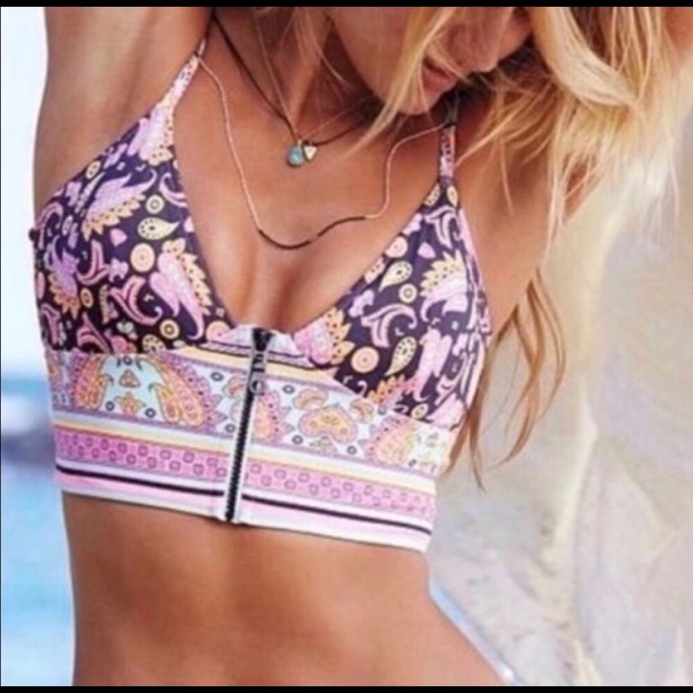 Paisley Victoria’s Secret set